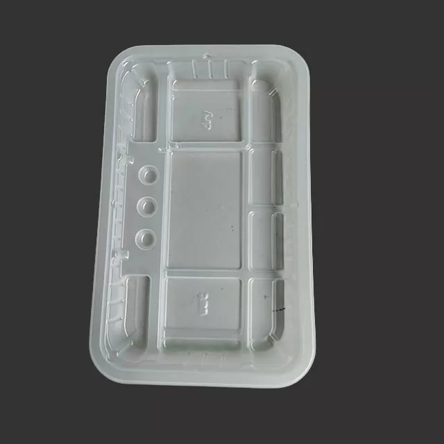 Lekárske termoplastické podnosy pre zdravotnícke pomôcky