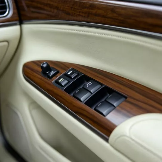 Plastové tlačidlá na ozdobenie interiéru automobilového interiéru odolné voči opotrebovaniu